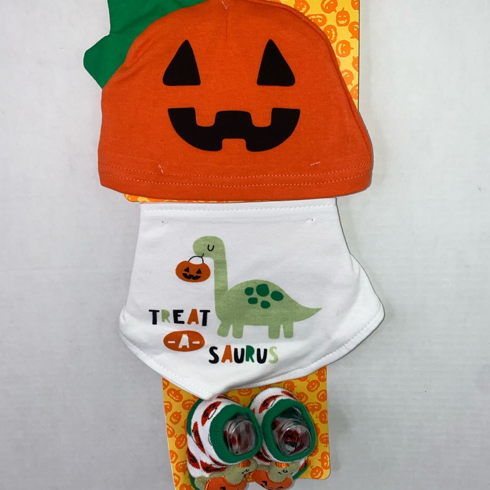 NWT Baby Halloween Pumpkin Set For 3 Pieces New